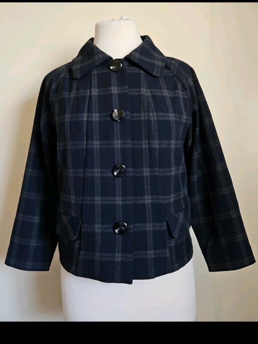 CAbi Connery Plaid Button Front Jacket 3/4 Sleeve In Navy And Gray Size Small
